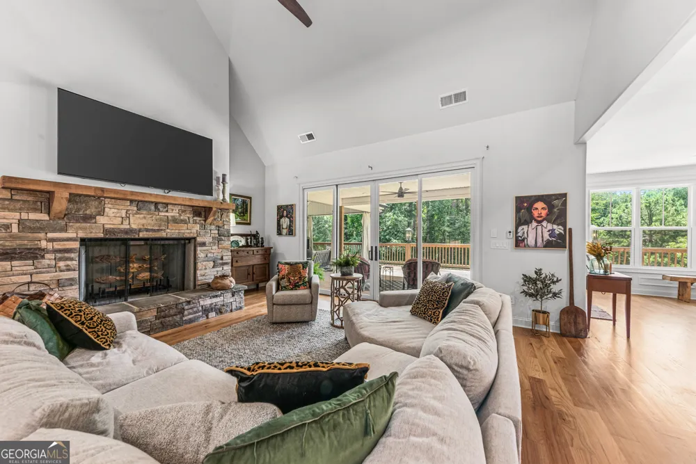 134 Norris LN Eatonton, GA 31024