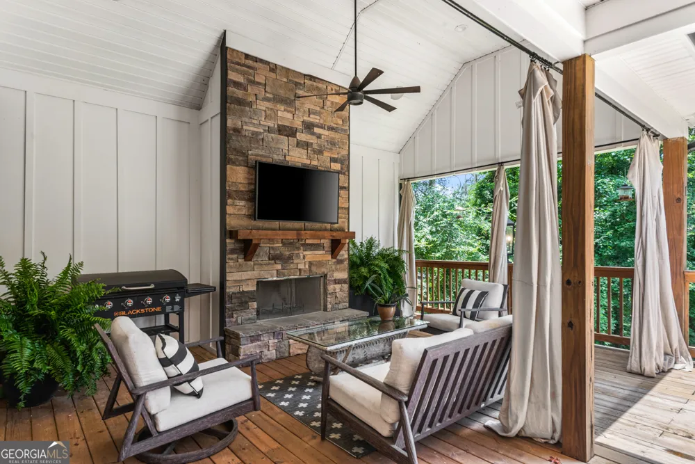 134 Norris LN Eatonton, GA 31024