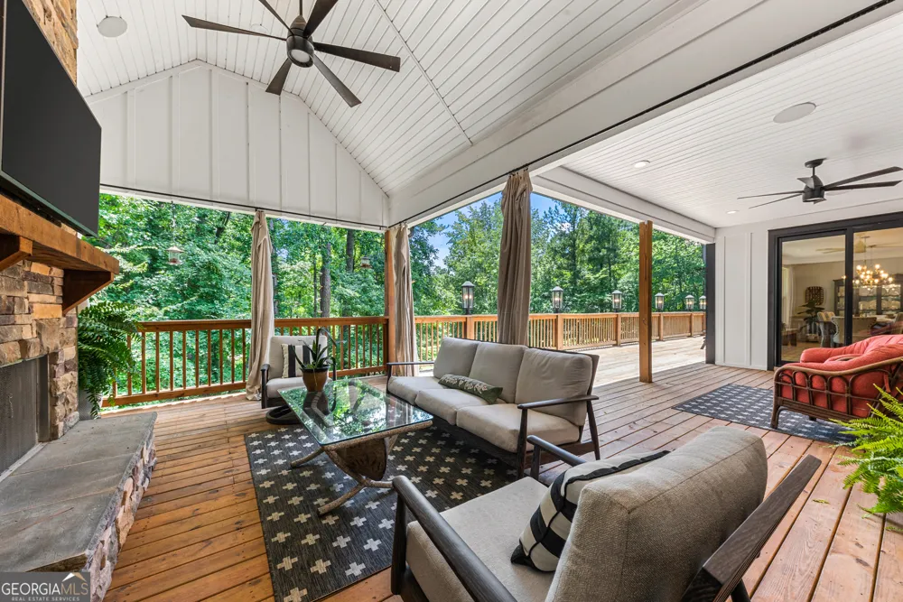 134 Norris LN Eatonton, GA 31024