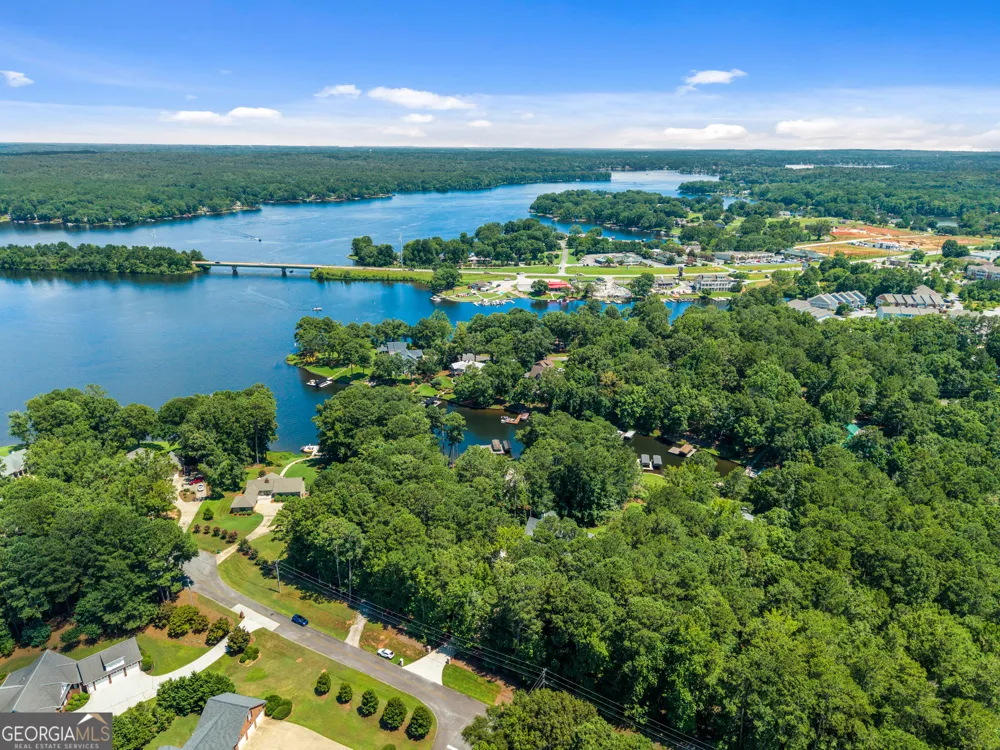 134 Norris LN Eatonton, GA 31024