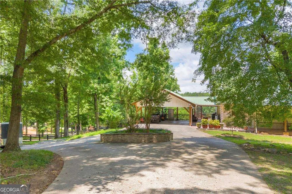 2865 Hightower RD Ball Ground, GA 30107