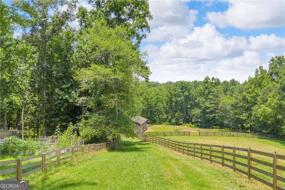 2865 Hightower RD Ball Ground, GA 30107
