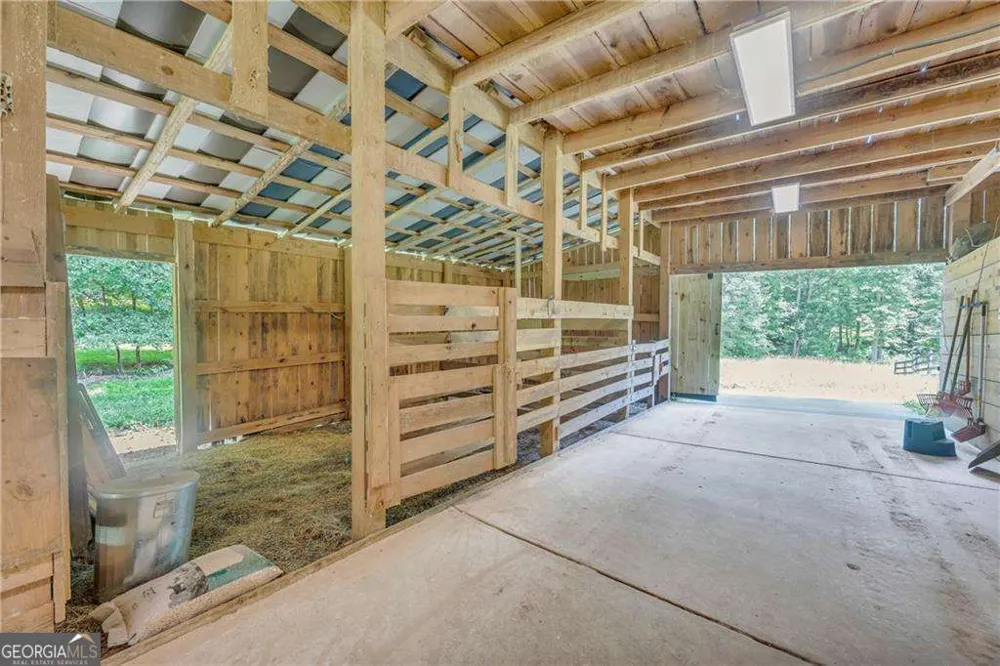 2865 Hightower RD Ball Ground, GA 30107