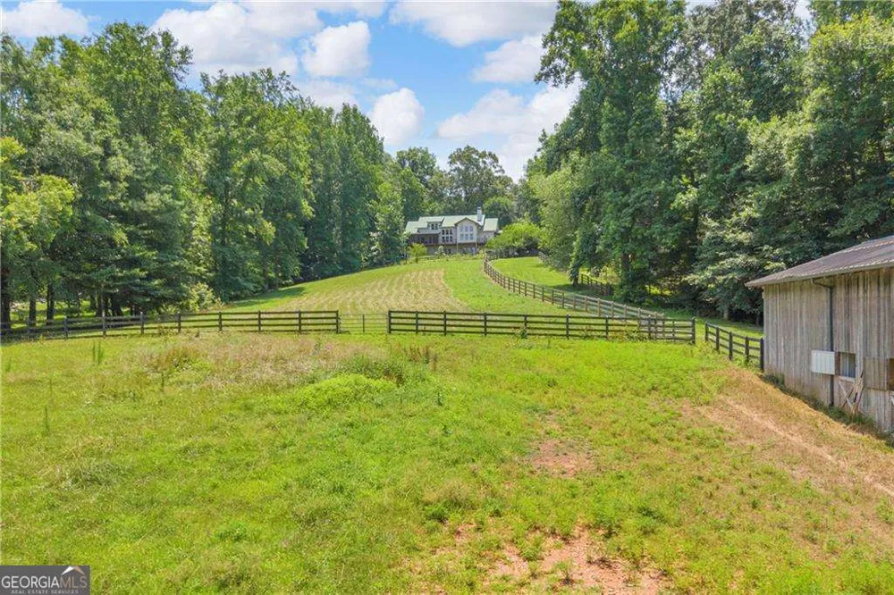 2865 Hightower RD Ball Ground, GA 30107