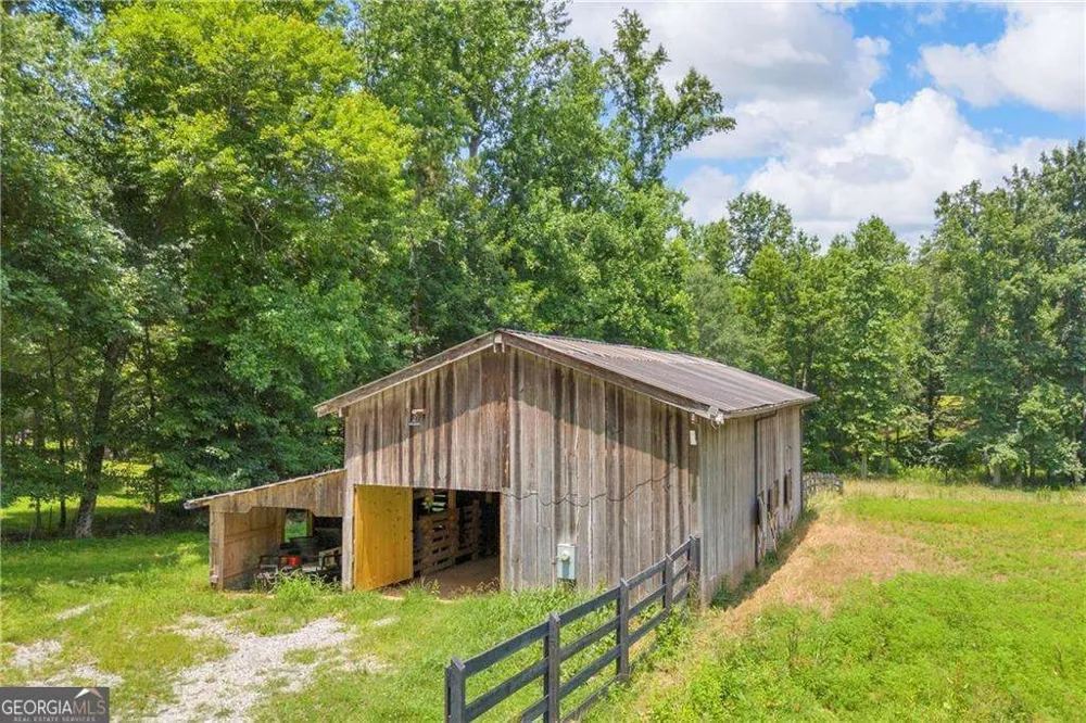 2865 Hightower RD Ball Ground, GA 30107