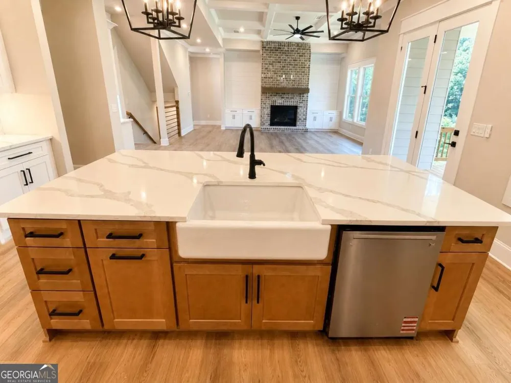 70 Hidden TRL Pendergrass, GA 30567