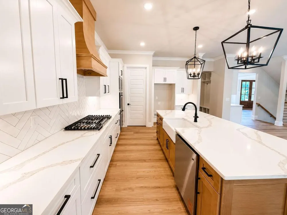 70 Hidden TRL Pendergrass, GA 30567
