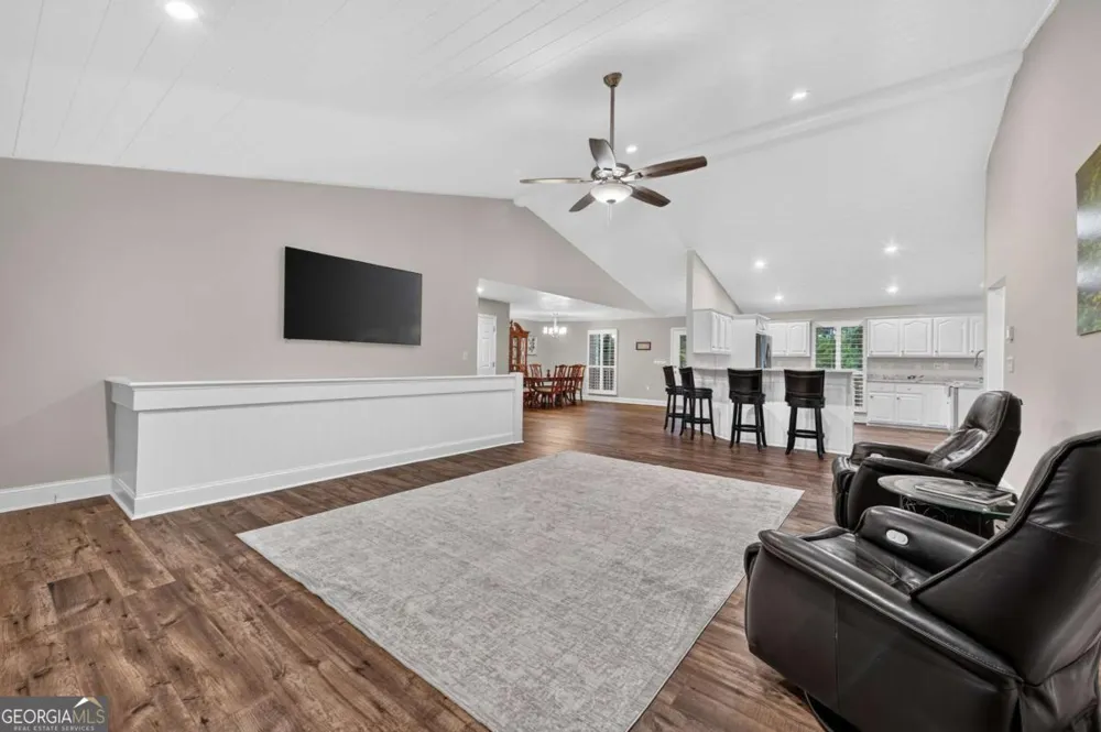 832 W First ST Blue Ridge, GA 30513