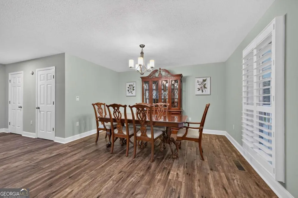832 W First ST Blue Ridge, GA 30513