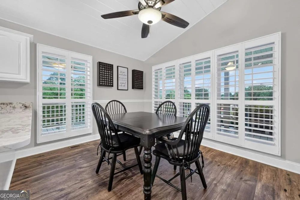 832 W First ST Blue Ridge, GA 30513