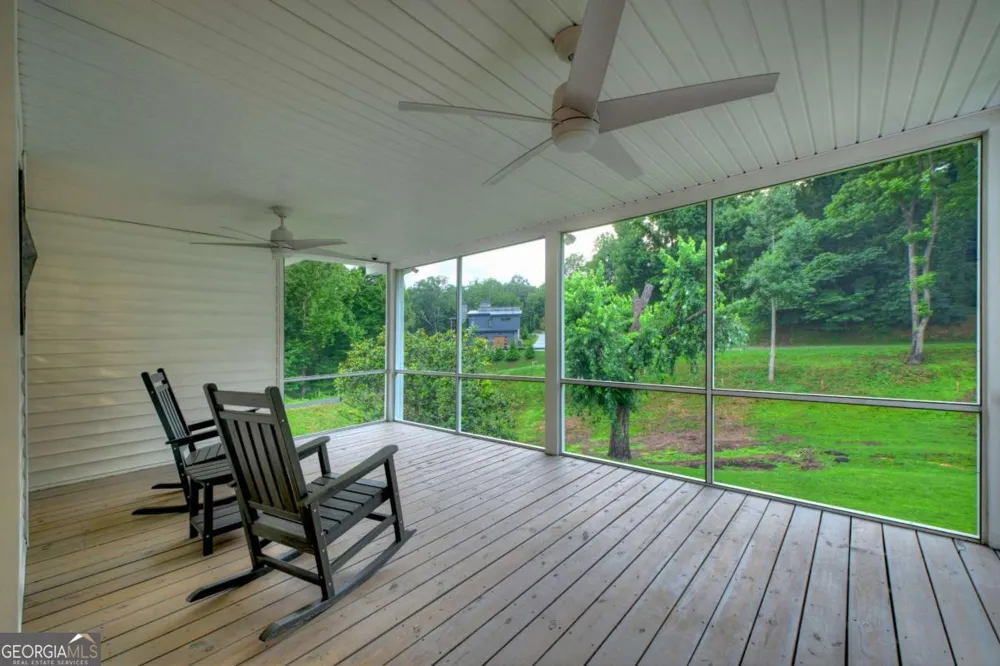 832 W First ST Blue Ridge, GA 30513
