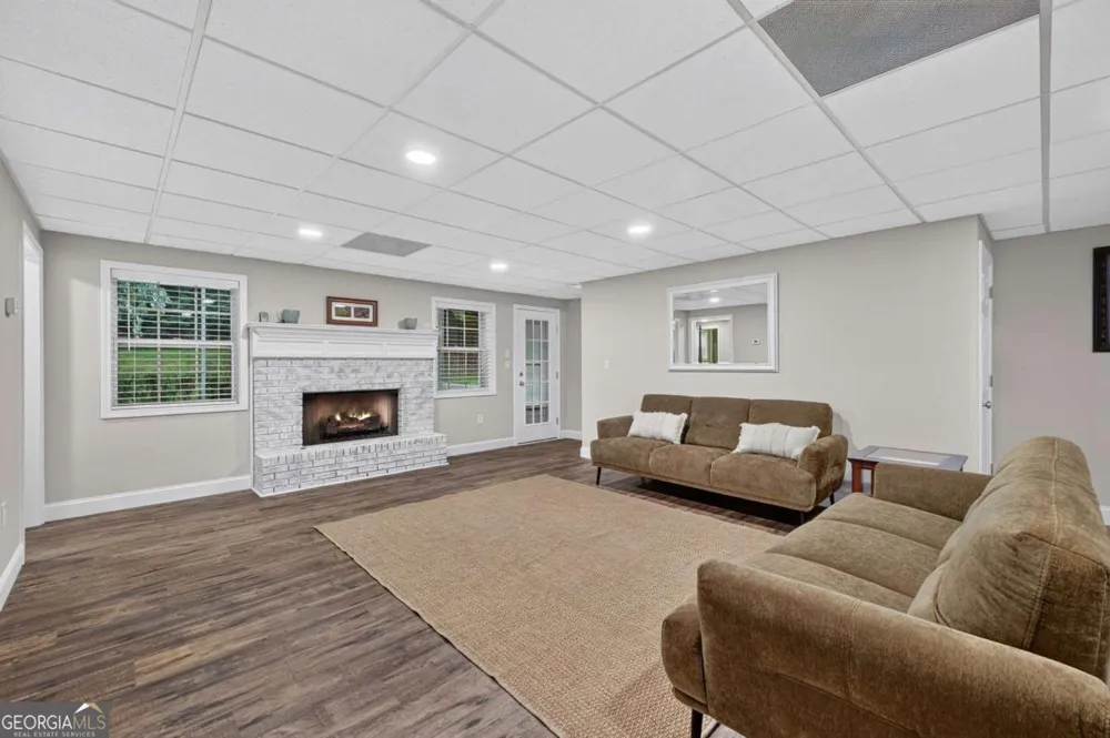 832 W First ST Blue Ridge, GA 30513