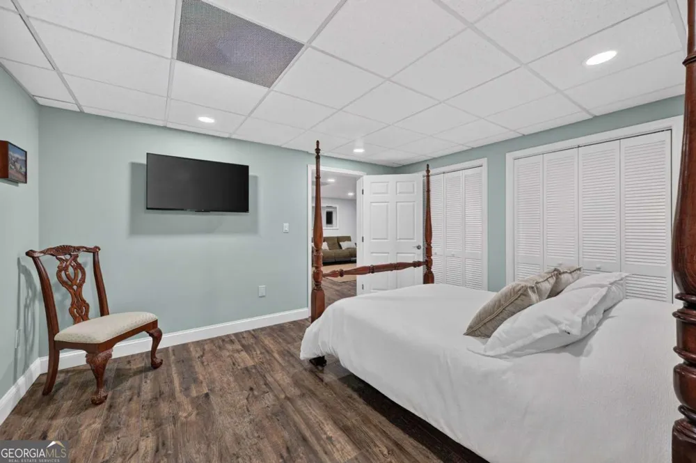 832 W First ST Blue Ridge, GA 30513