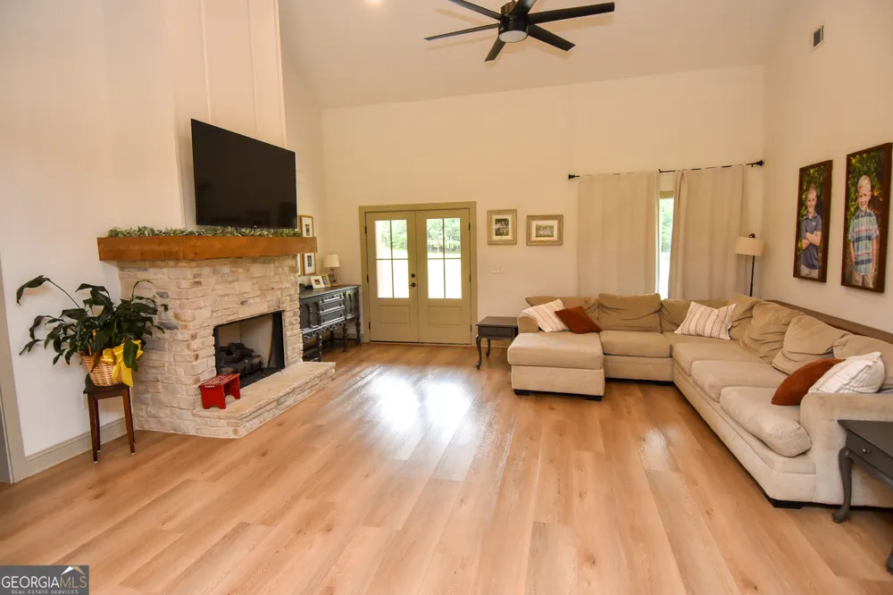4355 Ga Highway 109 Molena, GA 30258