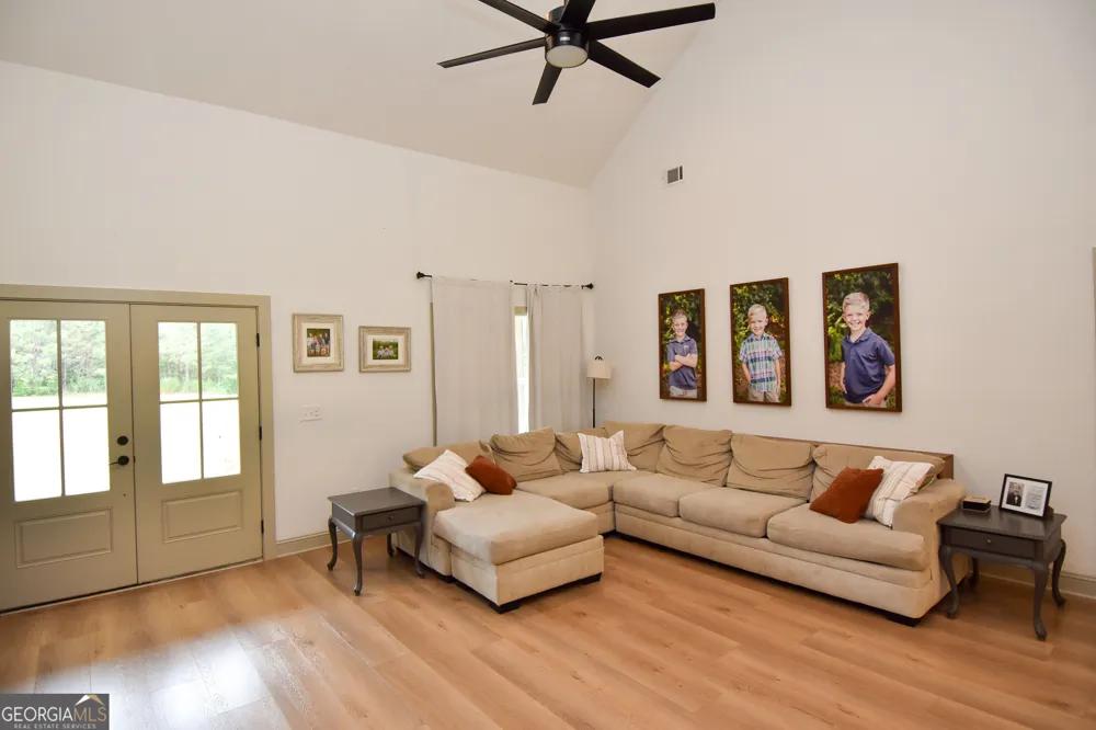 4355 Ga Highway 109 Molena, GA 30258