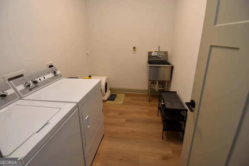 4355 Ga Highway 109 Molena, GA 30258