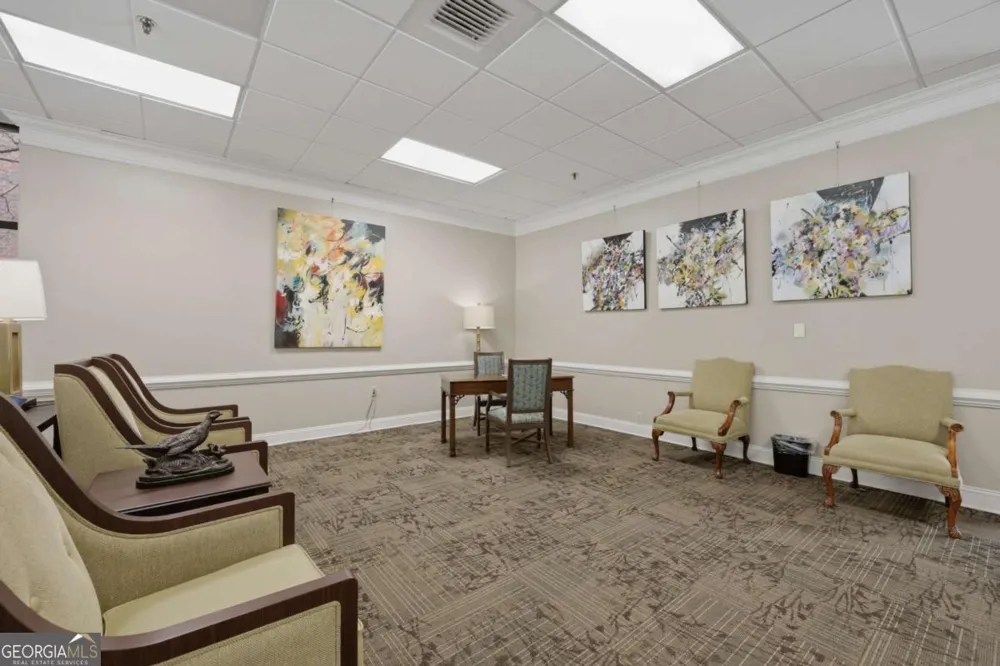 300 Johnson Ferry RD Sandy Springs, GA 30328