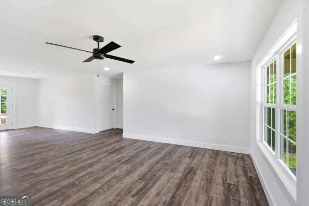 818 Joe Robertson RD Rocky Face, GA 30740