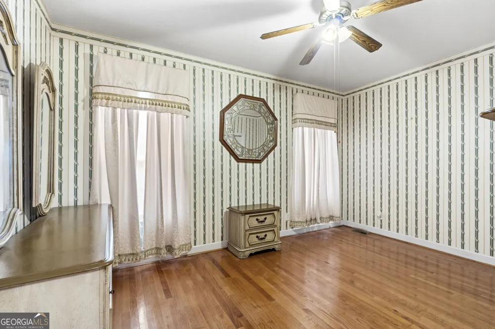 133 Gates RD Lizella, GA 31052