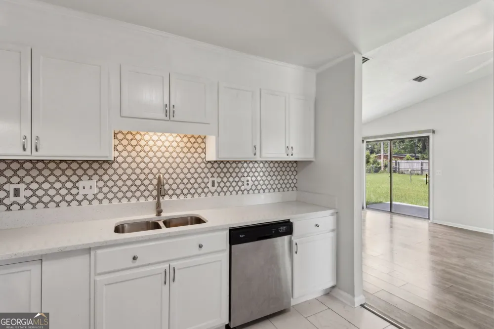 145 Maplehurst DR Folkston, GA 31537