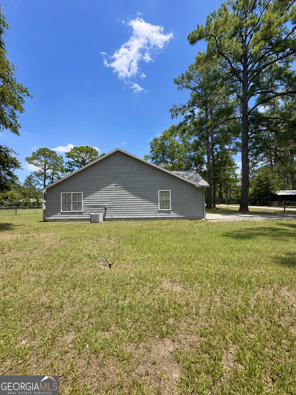 145 Maplehurst DR Folkston, GA 31537
