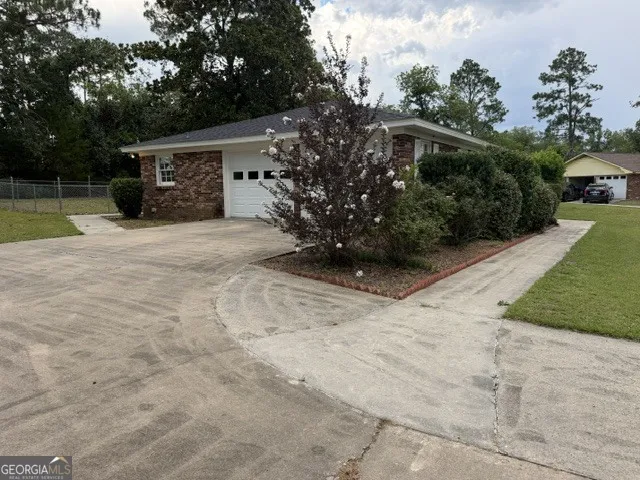 1202 Judy PL Vidalia, GA 30474