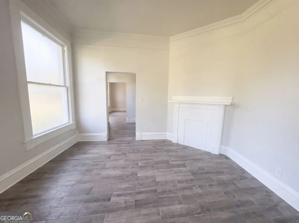 809 Mary ST Waycross, GA 31503