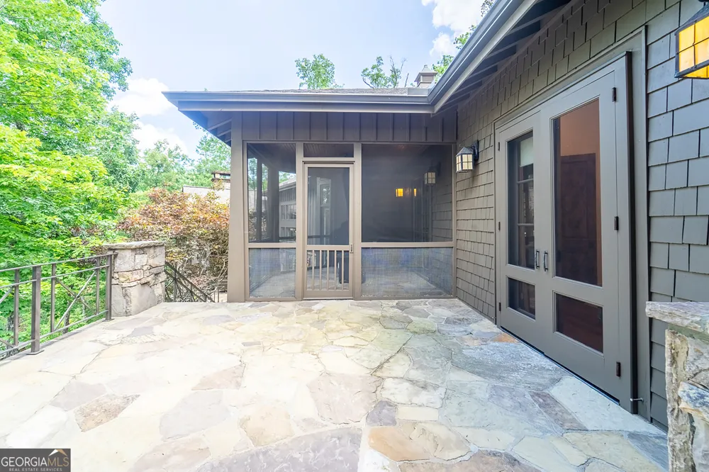 41 Lady Bug LN Clayton, GA 30525