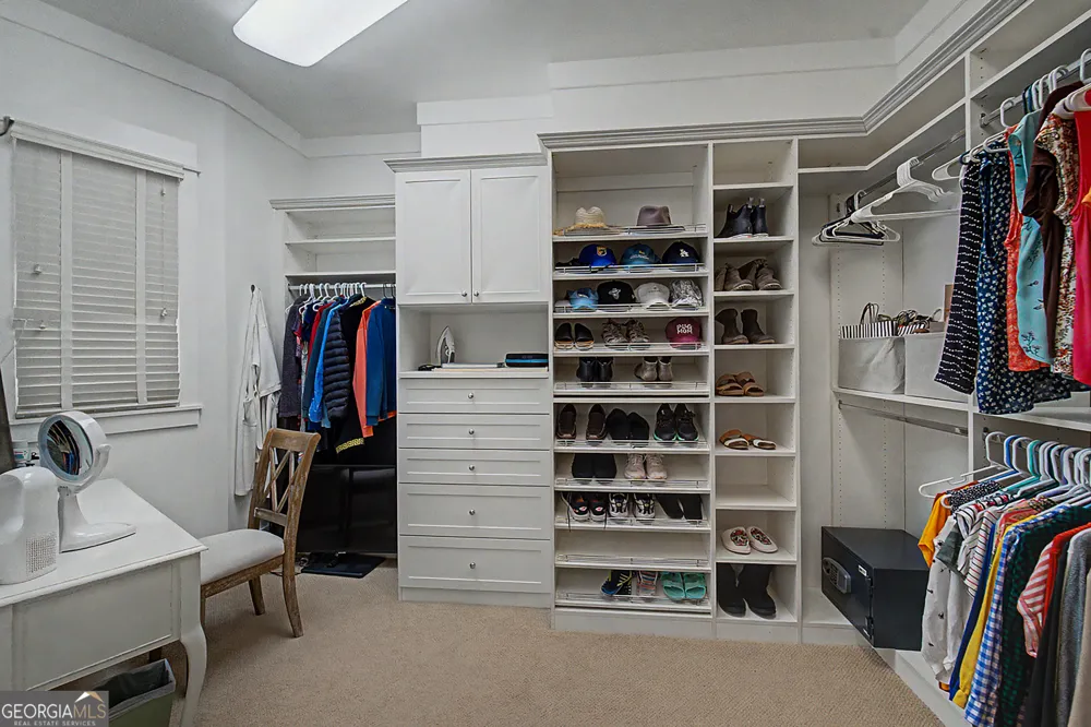 41 Lady Bug LN Clayton, GA 30525