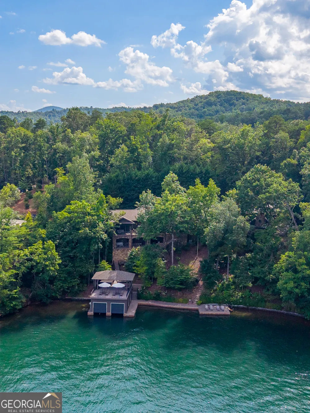 41 Lady Bug LN Clayton, GA 30525