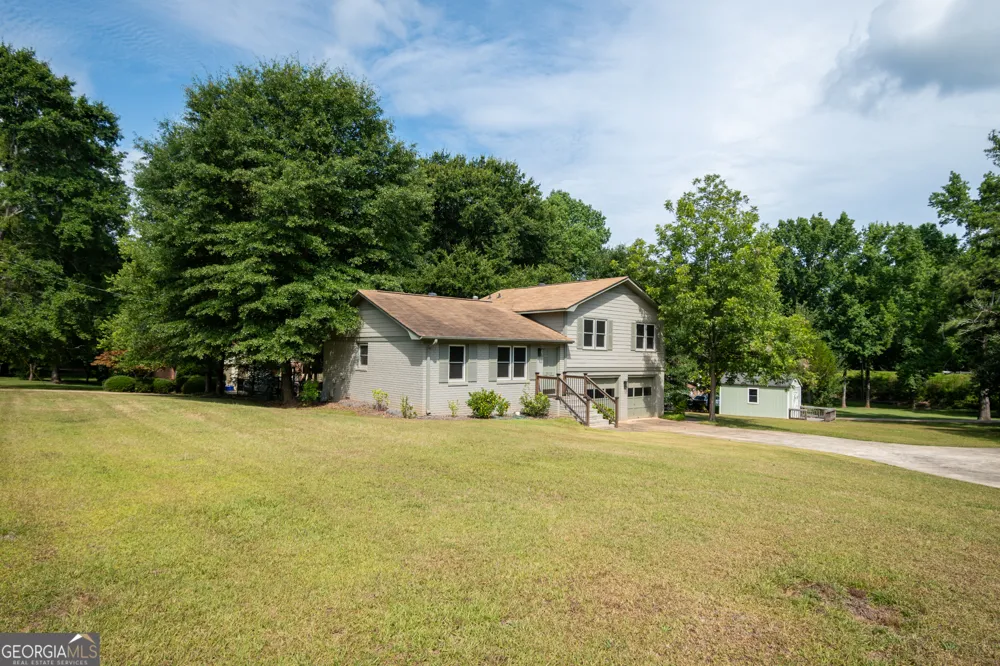 1030 Carriage Hill RD Watkinsville, GA 30677
