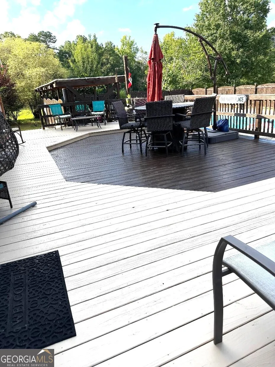 135 Meadow Lakes BLVD Cedartown, GA 30125