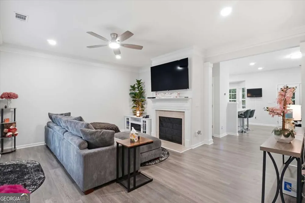 4948 Oak Meadow LN Oakwood, GA 30566