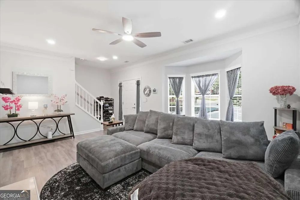 4948 Oak Meadow LN Oakwood, GA 30566