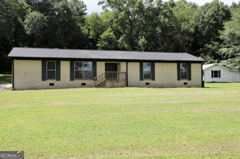 145 Scoggins TRL Summerville, GA 30747