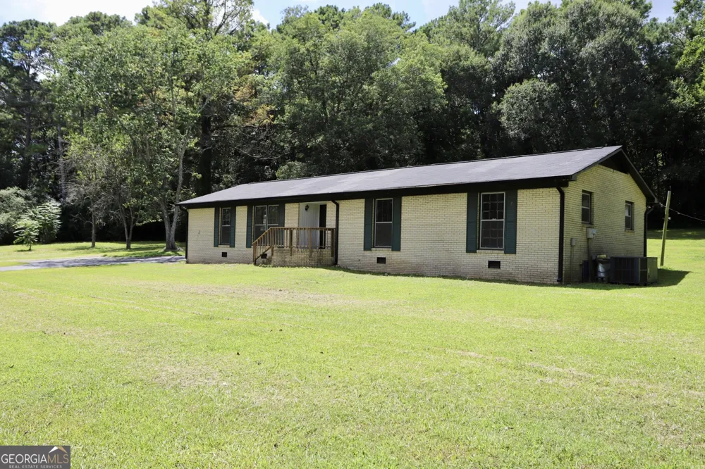 145 Scoggins TRL Summerville, GA 30747