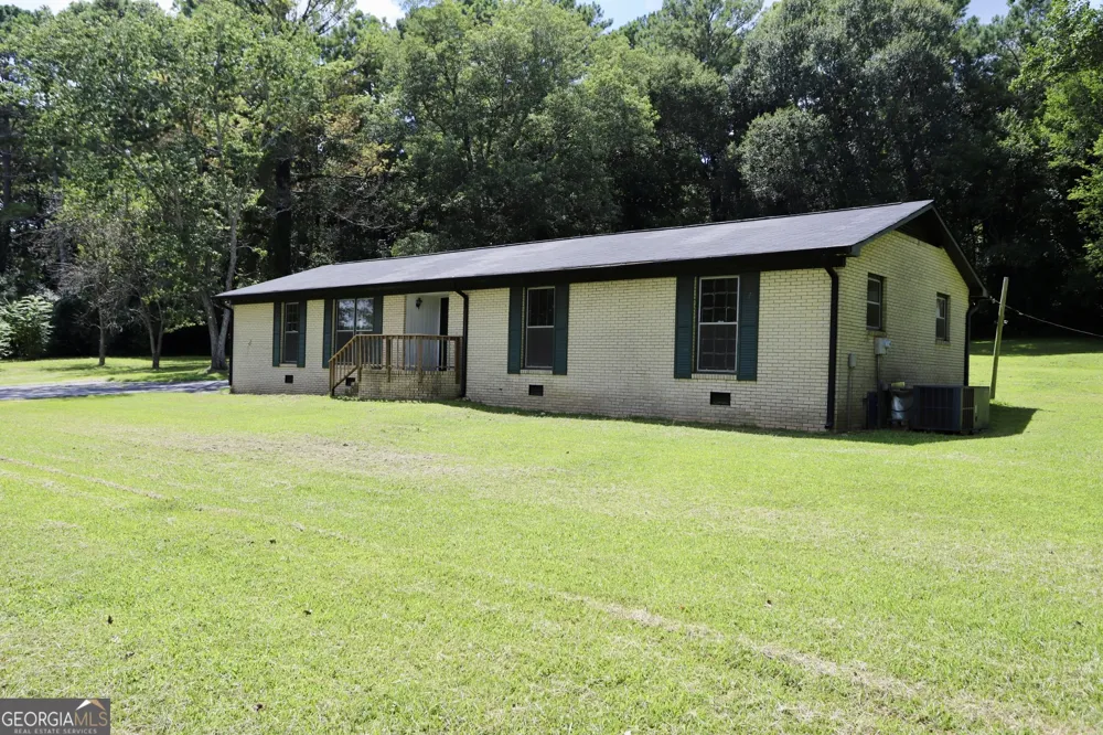 145 Scoggins TRL Summerville, GA 30747