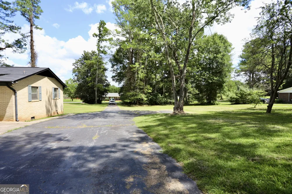 145 Scoggins TRL Summerville, GA 30747