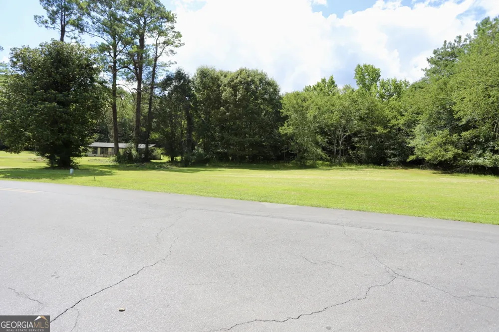145 Scoggins TRL Summerville, GA 30747