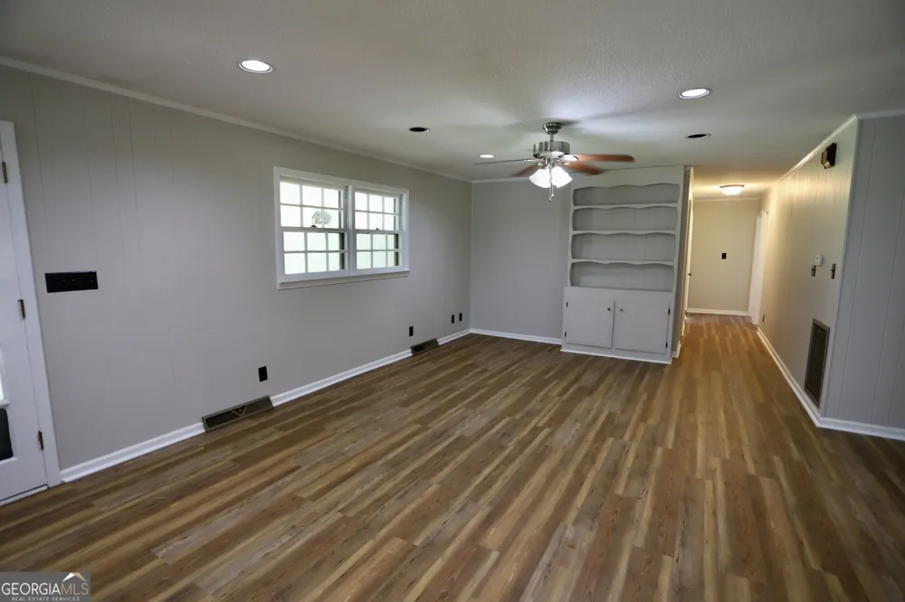 145 Scoggins TRL Summerville, GA 30747