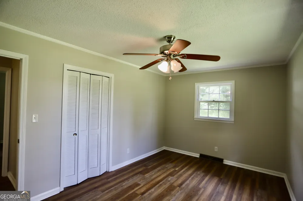 145 Scoggins TRL Summerville, GA 30747