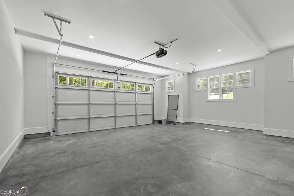 503 Point RD Westminster, SC 29693