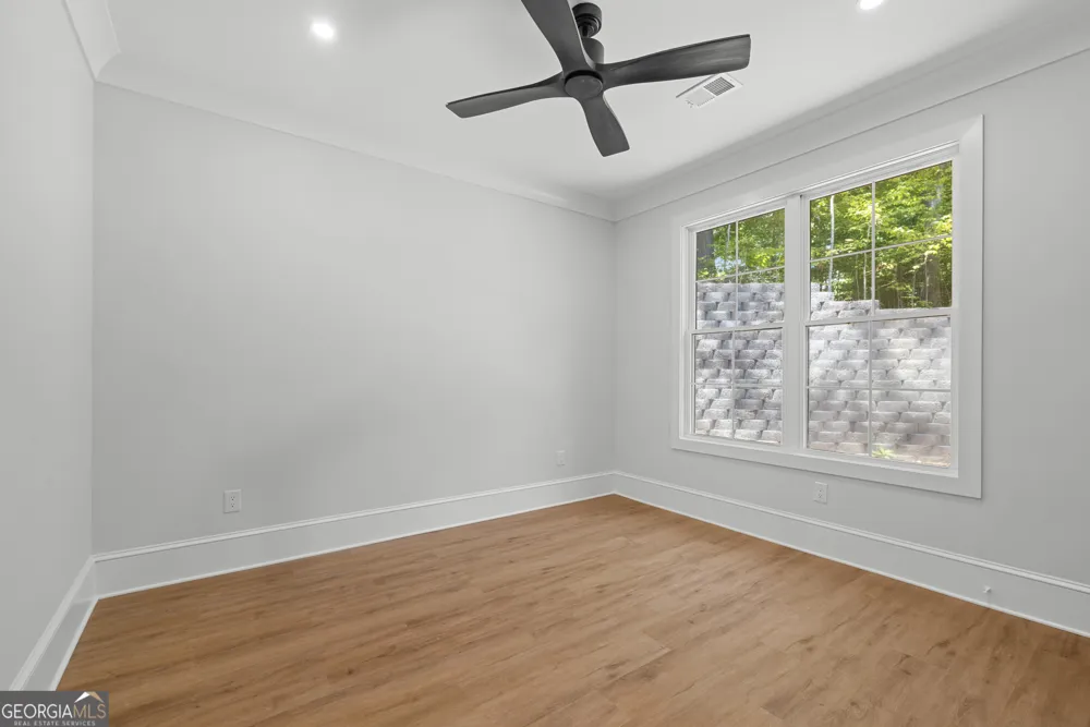 503 Point RD Westminster, SC 29693