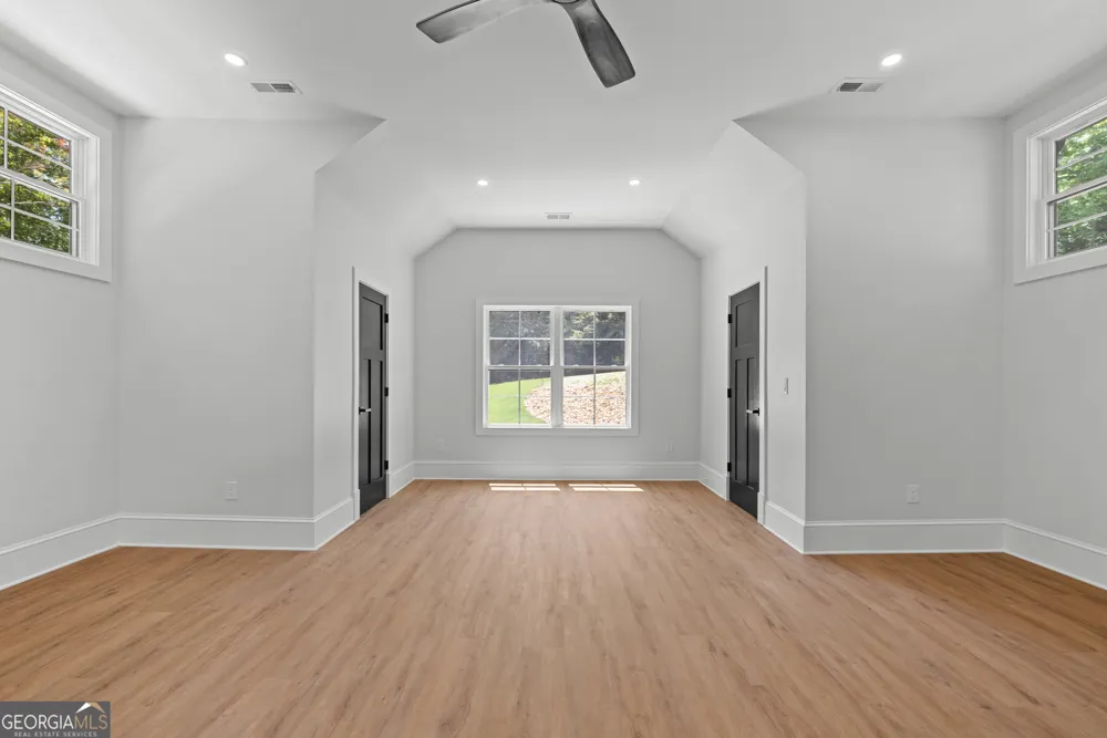 503 Point RD Westminster, SC 29693