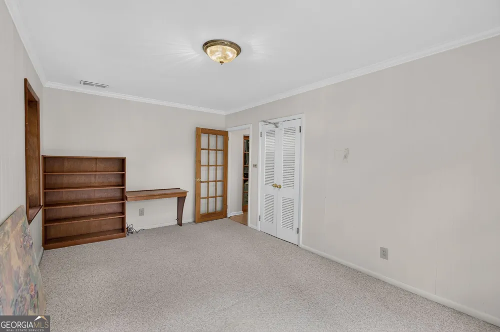 5274 Powers Ferry RD NW Sandy Springs, GA 30327