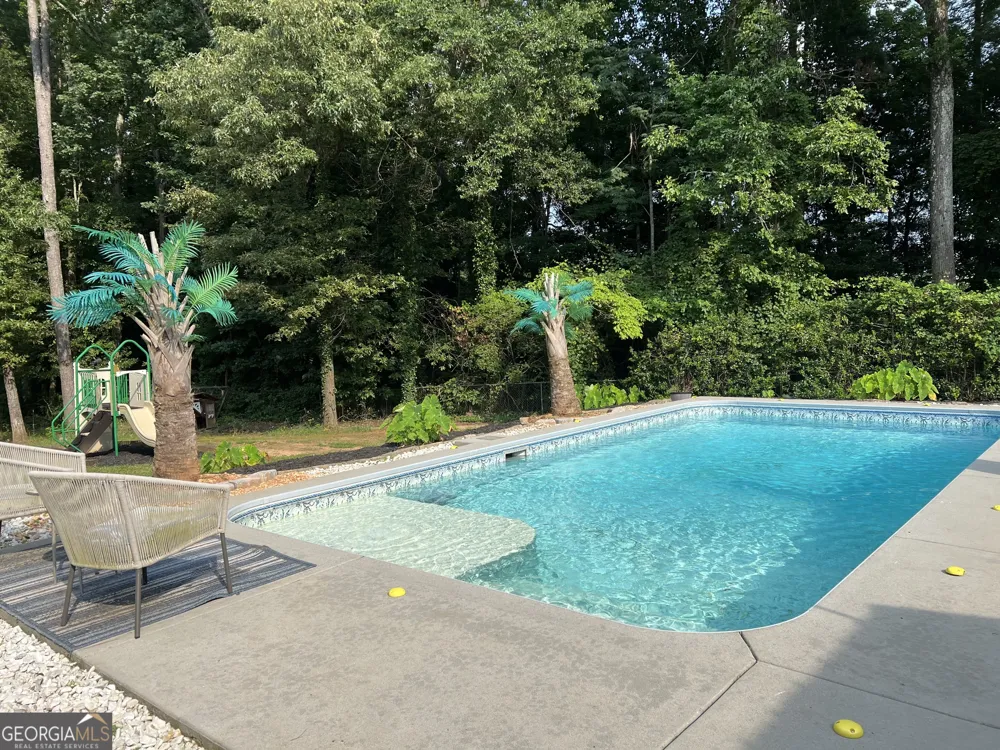 130 Shaw DR Fairburn, GA 30213