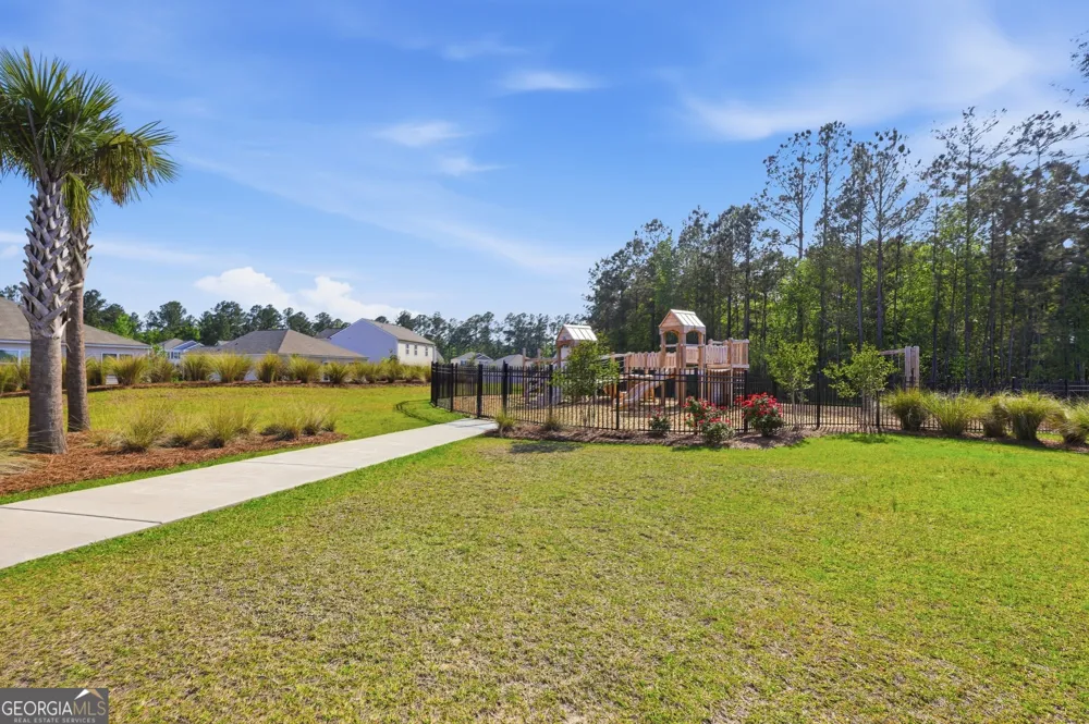 128 Skylark RD Bloomingdale, GA 31302