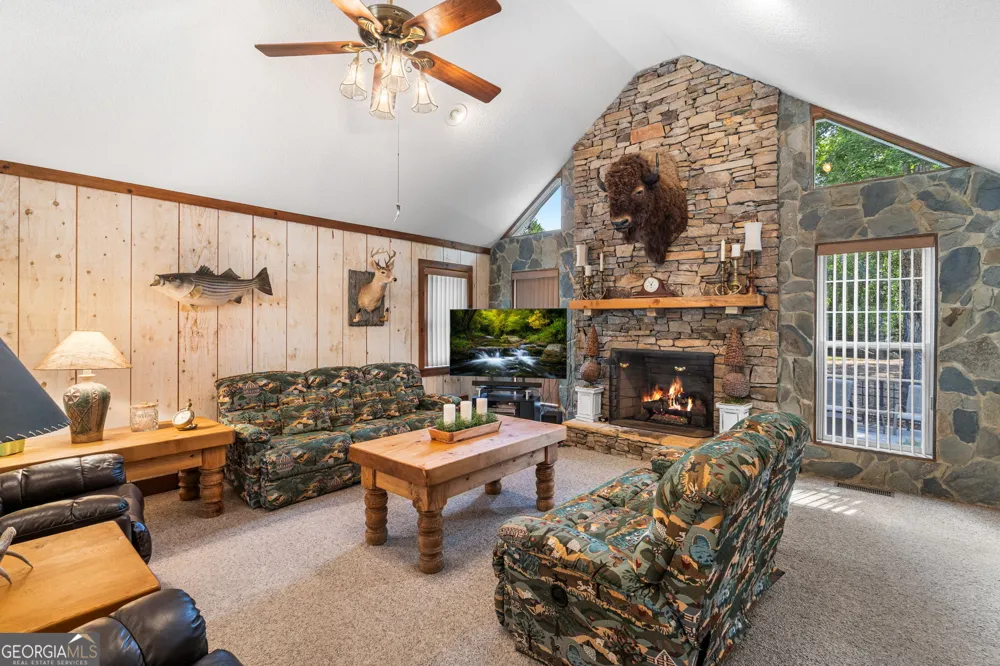 354 Harrison CIR Hiawassee, GA 30546