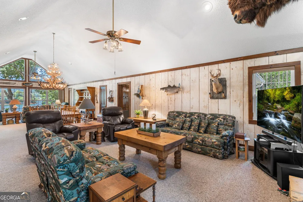 354 Harrison CIR Hiawassee, GA 30546