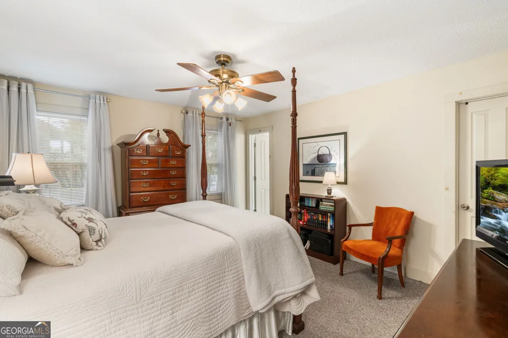 354 Harrison CIR Hiawassee, GA 30546